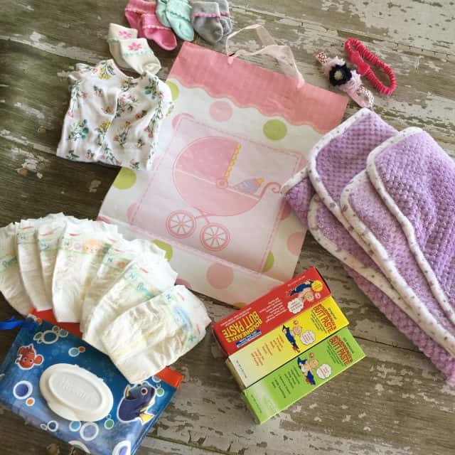 Perfect Baby Shower Gift Ideas for new moms