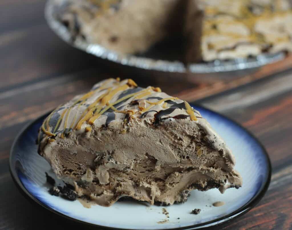 Easy Chocolate Peanut Butter Ice Cream Pie Recipe