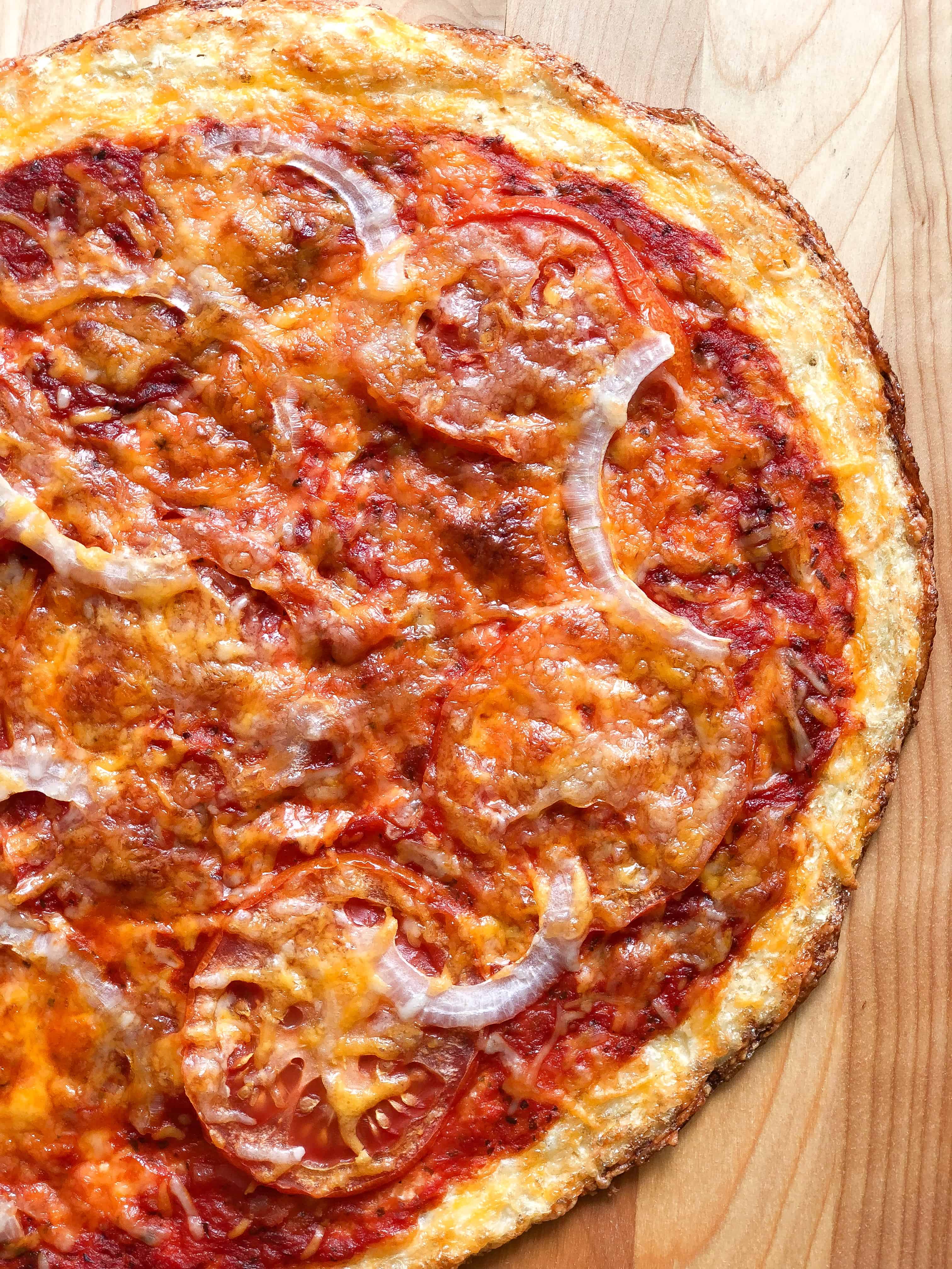 Low Carb Cheesy Cauliflower Pizza Crustcauliflower pizza crust recipe