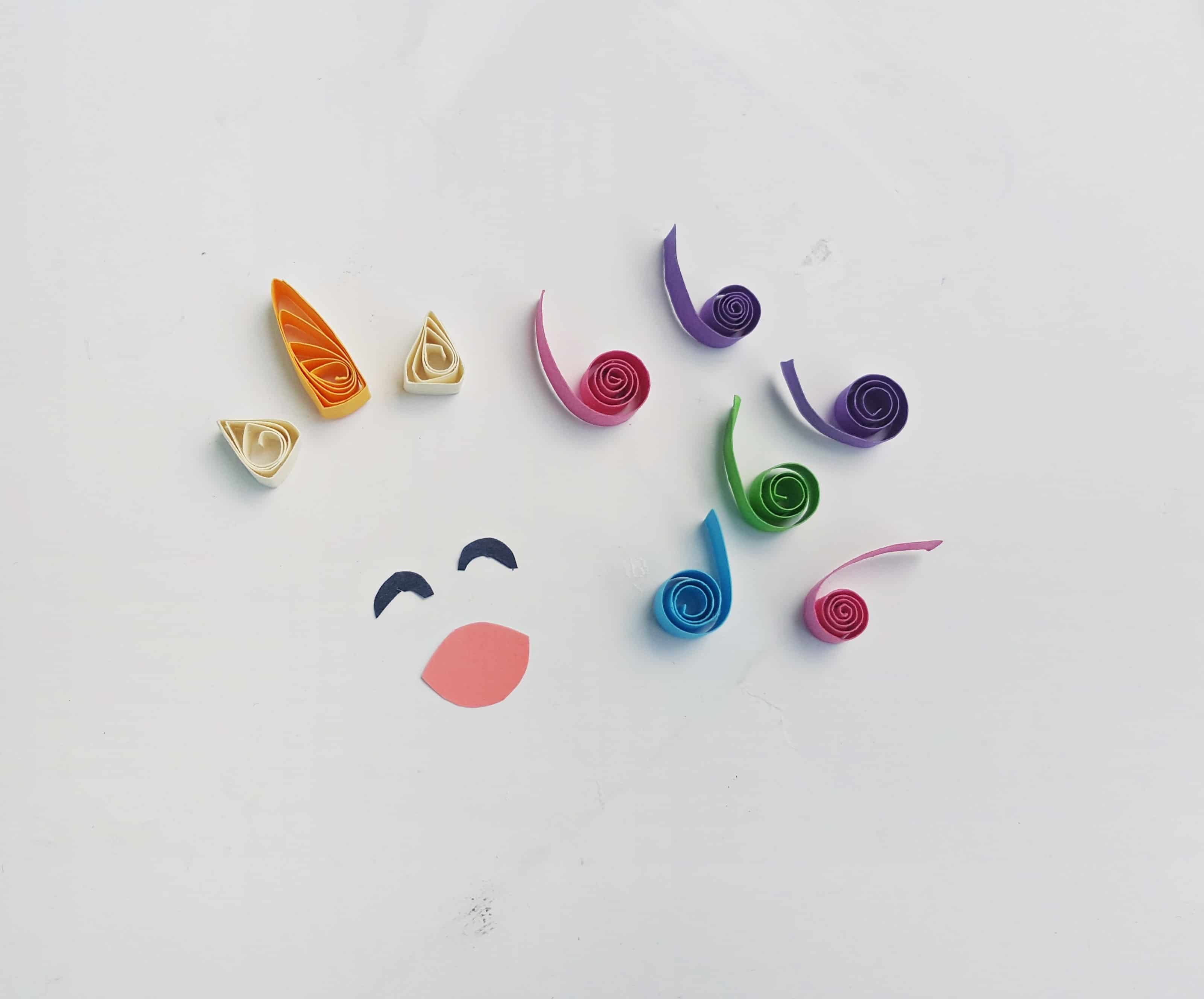 small pieces of paper quilled