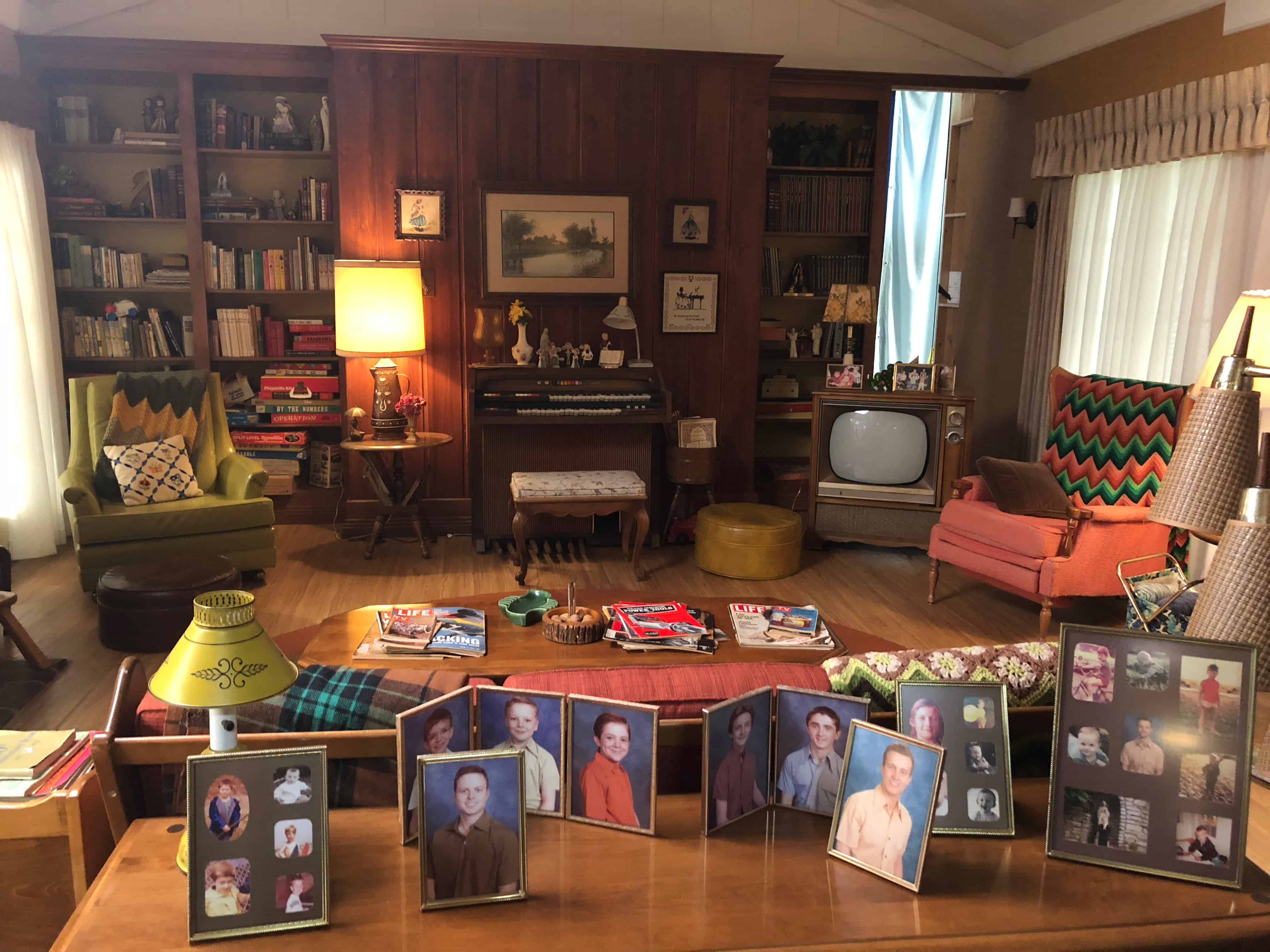 A living room filled with furniture and a fireplace