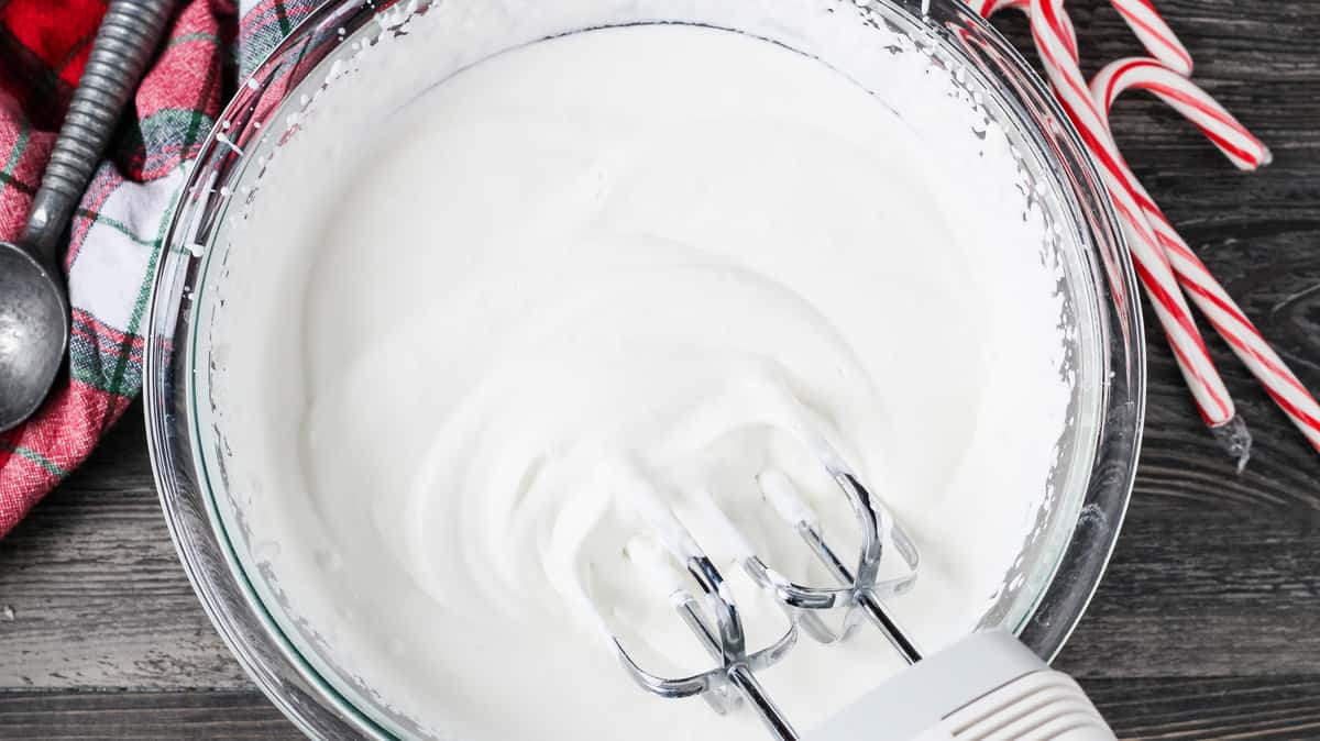 Clear bowl with cream