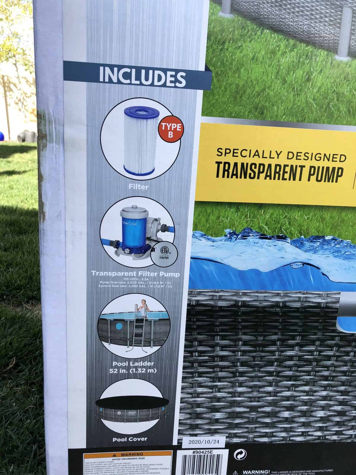 Box showing included items for a pool setup: type b filter, transparent filter pump, pool ladder, and pool cover.