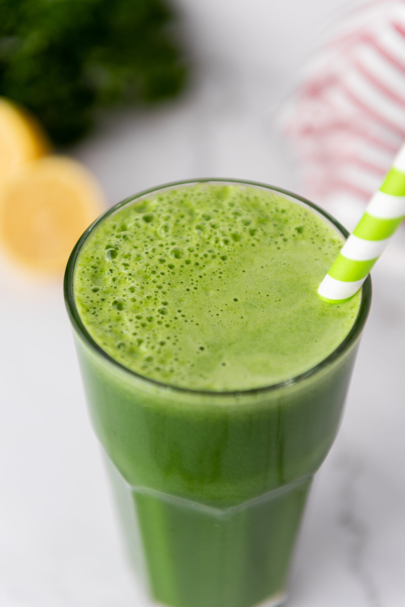 Discover the best green juice recipes for weight loss and kickstart your health journey with nutrient-packed blends. Dive in now!
