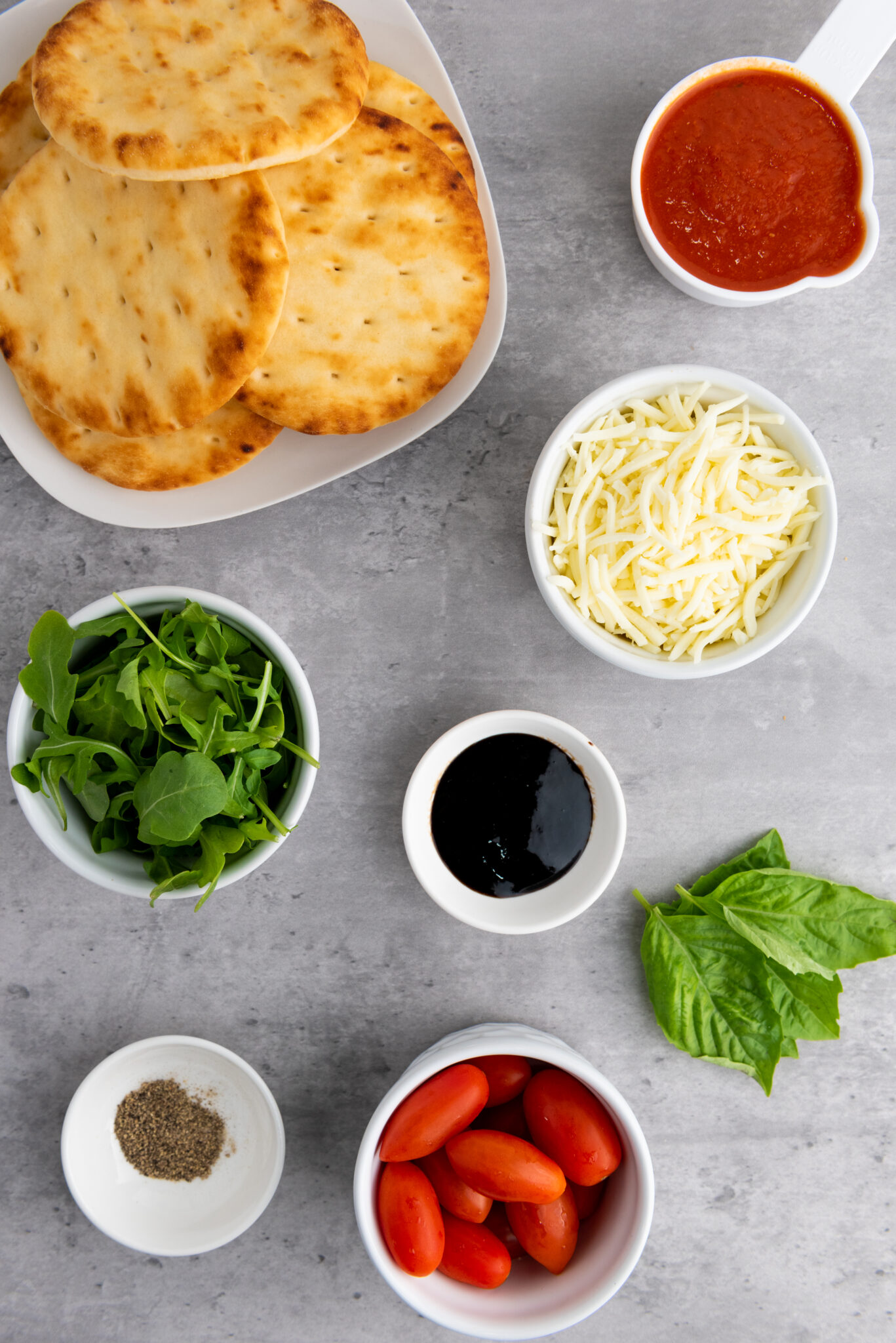 Mini Caprese Pizza Ingredients