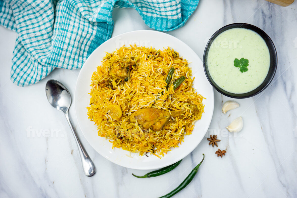 chicken biryani in a bowl