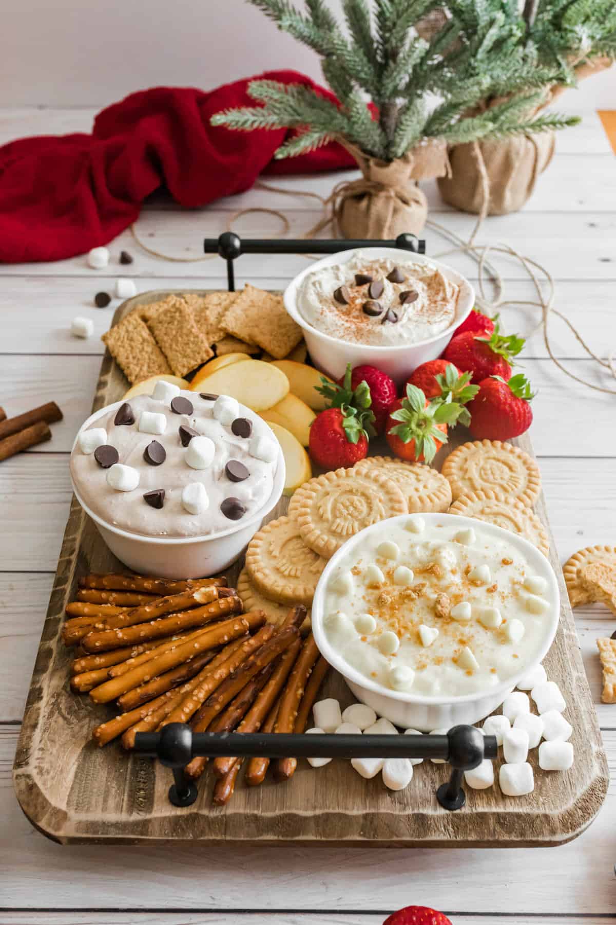 Christmas dip recipes Best holiday party dips! A Sparkle of Genius