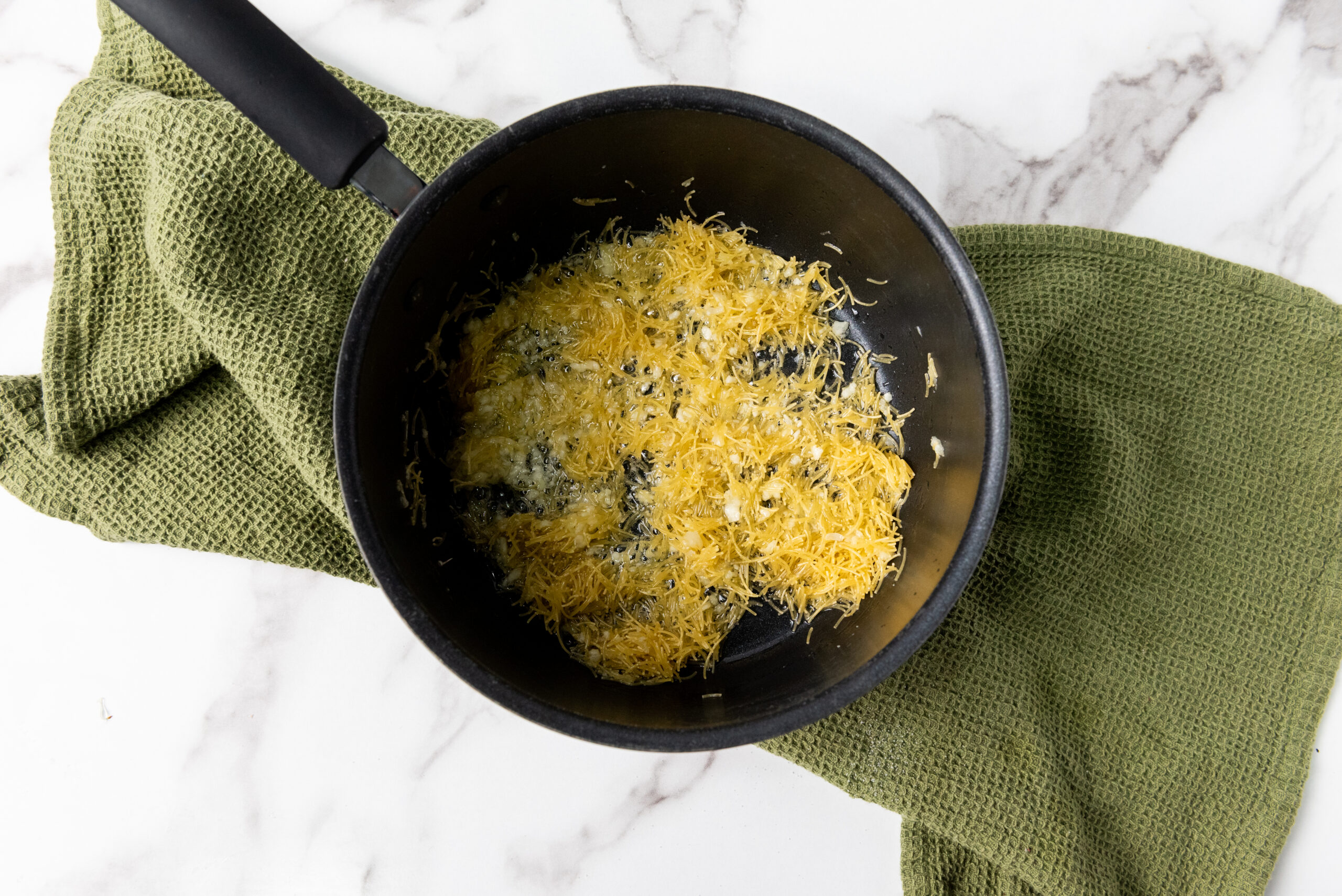 Garlic rice recipes: Easy side dish recipe idea - A Sparkle of Genius