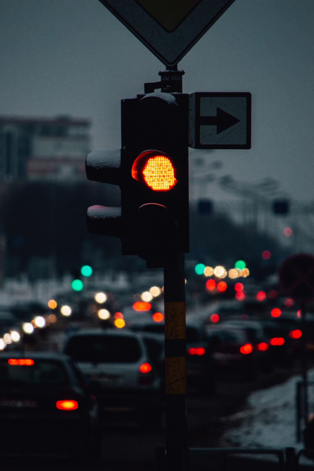 Why are traffic lights red yellow and green? - A Sparkle of Genius